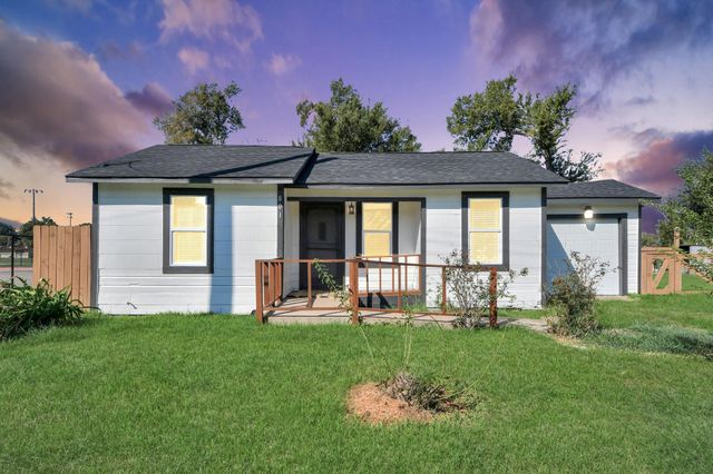 801 Mabel Street, Richmond, TX 77469