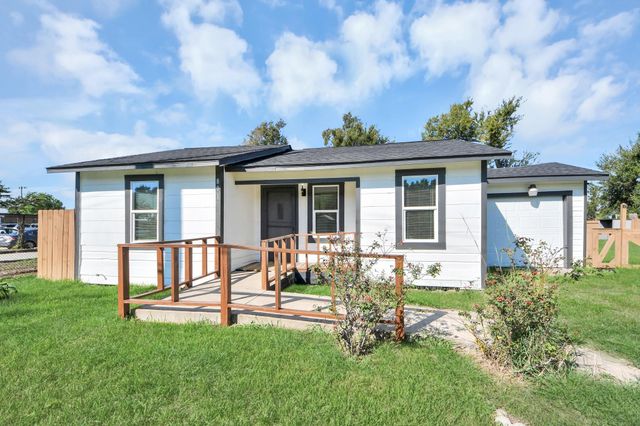 801 Mabel Street, Richmond, TX 77469