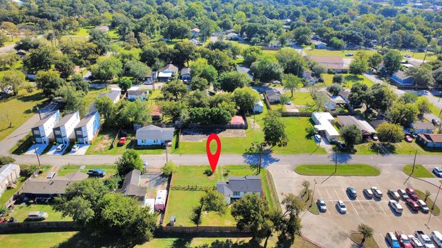 801 Mabel Street, Richmond, TX 77469