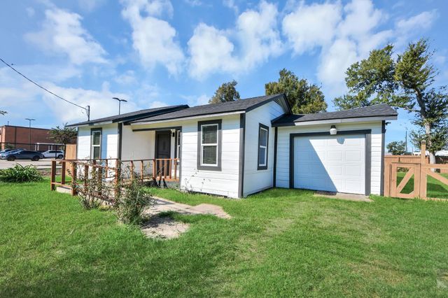 801 Mabel Street, Richmond, TX 77469