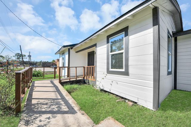 801 Mabel Street, Richmond, TX 77469