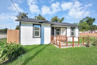 801 Mabel Street, Richmond, TX 77469