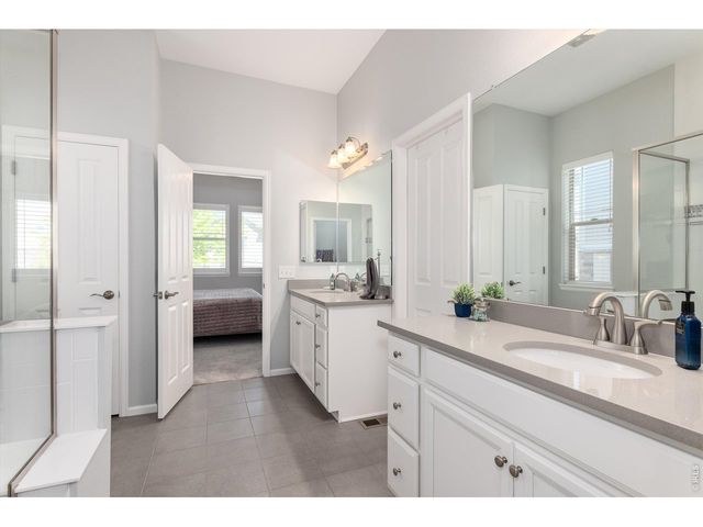 6807 S Riverwood Way, Aurora, CO 80016