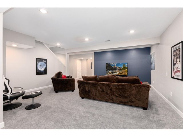 6807 S Riverwood Way, Aurora, CO 80016