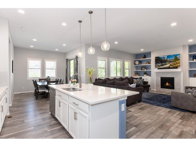 6807 S Riverwood Way, Aurora, CO 80016