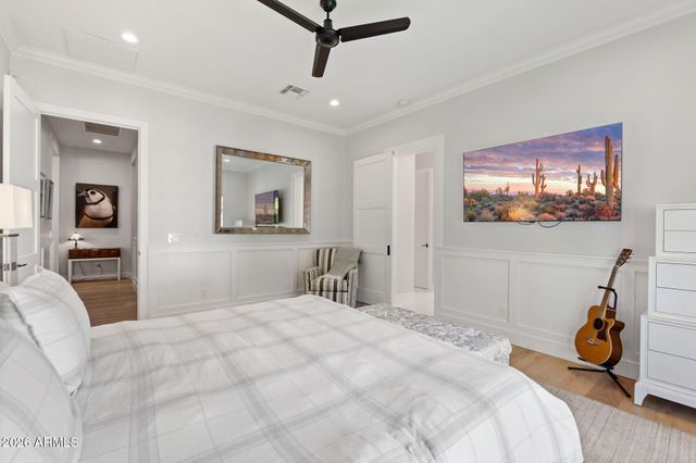 4164 E Camelback Road, Phoenix, AZ 85018