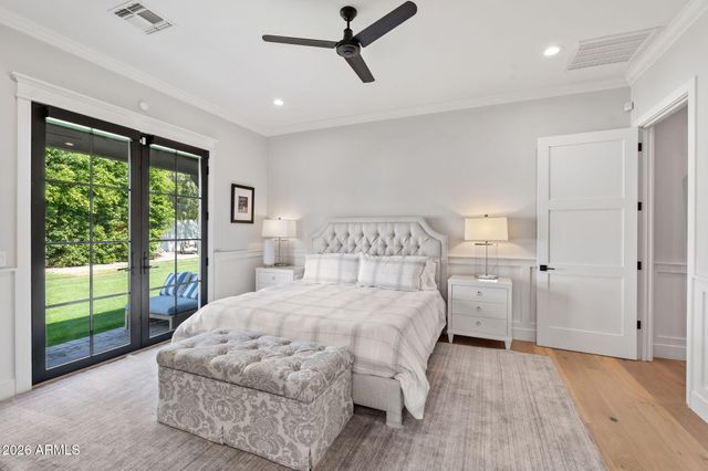 4164 E Camelback Road, Phoenix, AZ 85018