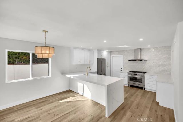 4672 Ironwood, Seal Beach, CA 90740