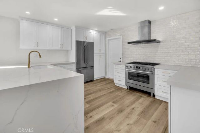 4672 Ironwood, Seal Beach, CA 90740