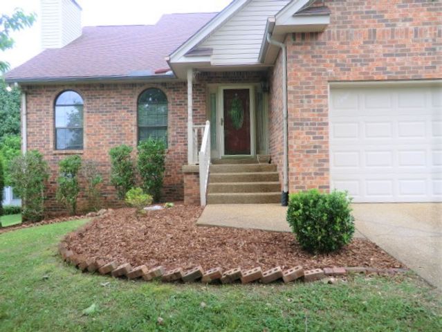 305 Cody Hill Pl, Nashville, TN 37211