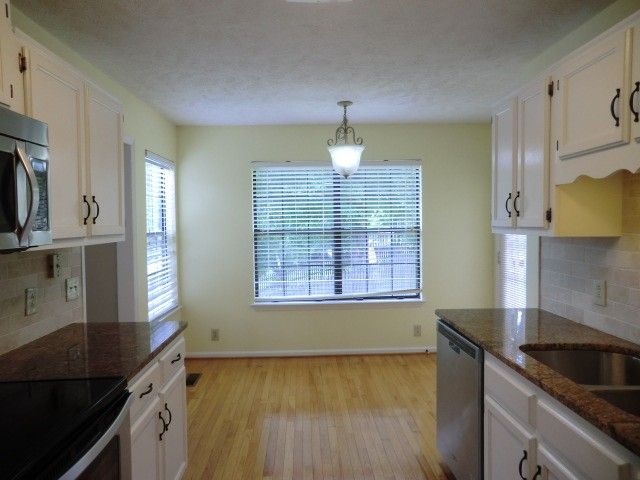 305 Cody Hill Pl, Nashville, TN 37211