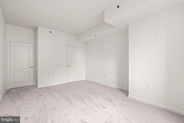 1211 S EADS ST #1009, Arlington, VA 22202