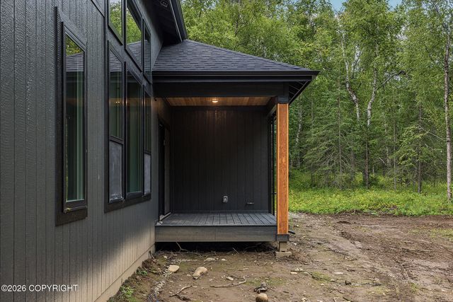 10062 E Willow Ridge Circle, Palmer, AK 99645