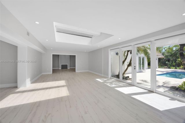 8303 Old Cutler Rd, Coral Gables, FL 33143