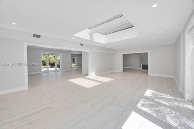 8303 Old Cutler Rd, Coral Gables, FL 33143