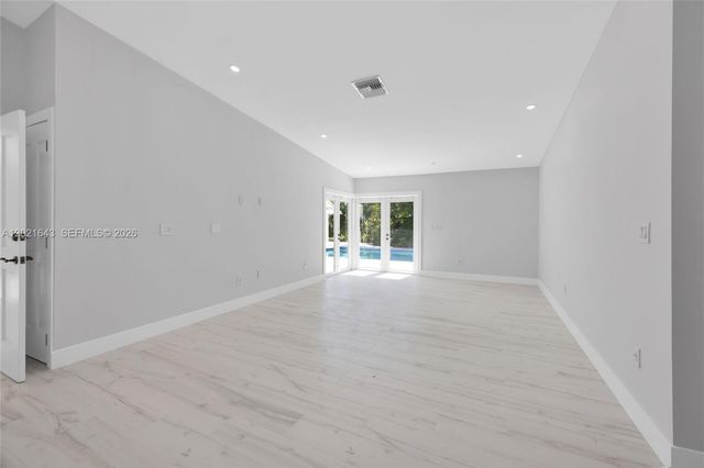 8303 Old Cutler Rd, Coral Gables, FL 33143