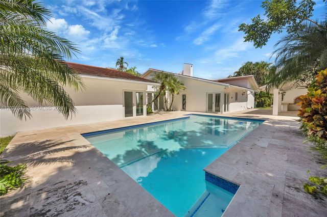 8303 Old Cutler Rd, Coral Gables, FL 33143