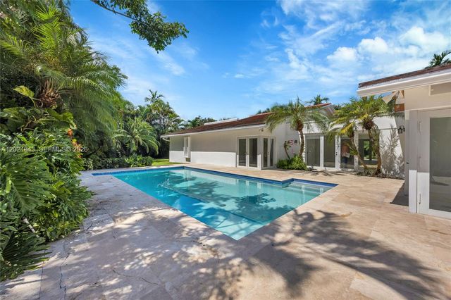 8303 Old Cutler Rd, Coral Gables, FL 33143
