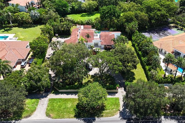 8303 Old Cutler Rd, Coral Gables, FL 33143