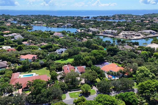 8303 Old Cutler Rd, Coral Gables, FL 33143