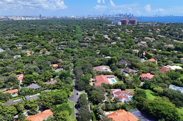 8303 Old Cutler Rd, Coral Gables, FL 33143