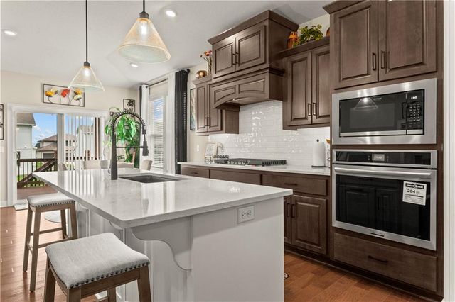 520 SE David Road, Lee's Summit, MO 64082