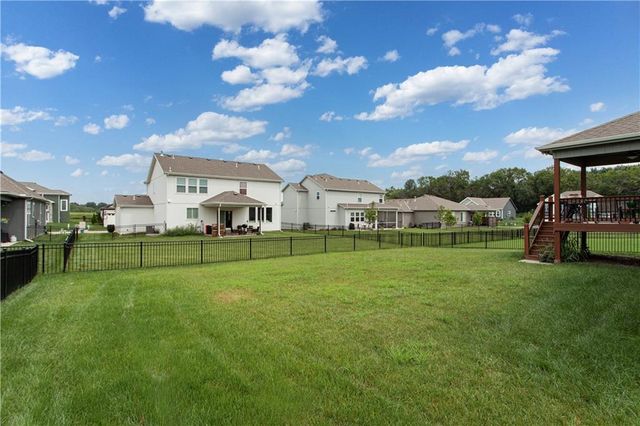 520 SE David Road, Lee's Summit, MO 64082