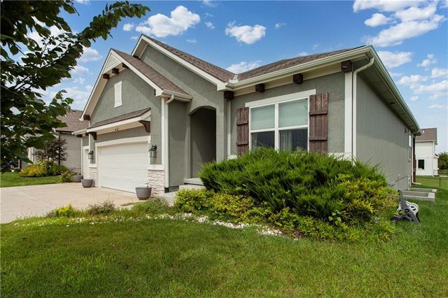 520 SE David Road, Lee's Summit, MO 64082