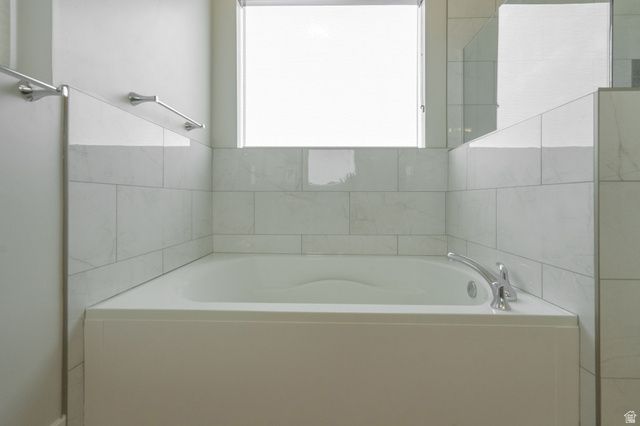 5663 S SCARLET HILL DR, St. George, UT 84790