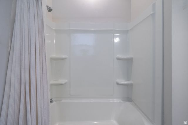 5663 S SCARLET HILL DR, St. George, UT 84790