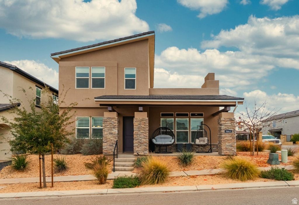 5663 S SCARLET HILL DR, St. George, UT 84790