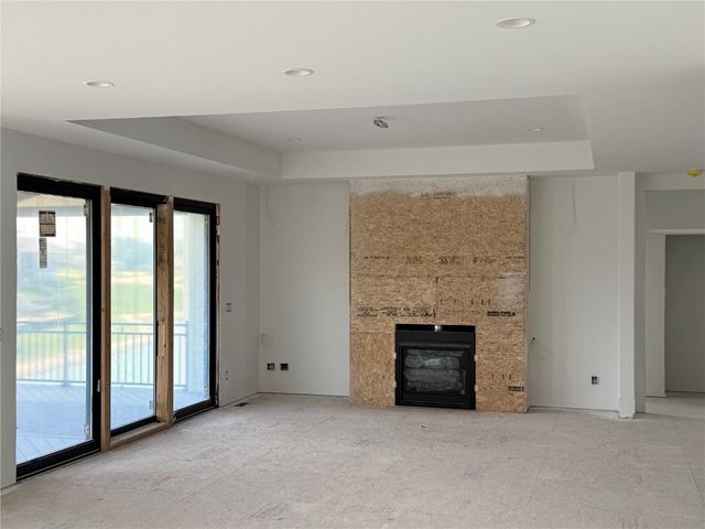 707 Cedar Bend, Solon, IA 52333