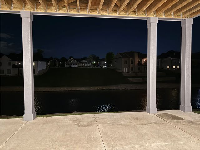 707 Cedar Bend, Solon, IA 52333