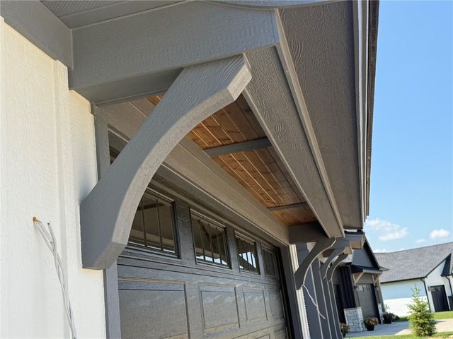 707 Cedar Bend, Solon, IA 52333