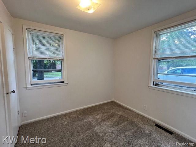 624 Montrose Avenue, Royal Oak, MI 48073