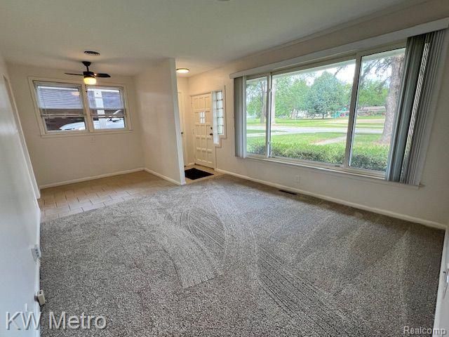 624 Montrose Avenue, Royal Oak, MI 48073