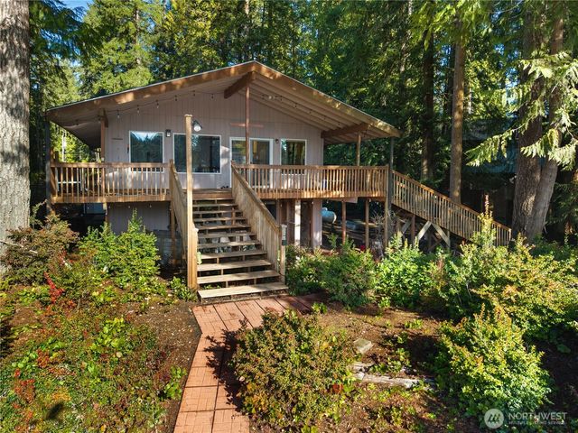 2520 E Saint Andrews Drive N, Shelton, WA 98584