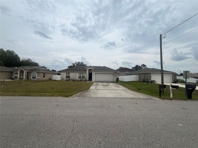 4 INCONNU DRIVE, Kissimmee, FL 34759