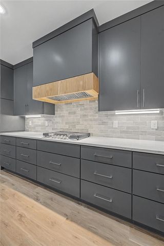 1 Logan Lane, Bella Vista, AR 72715