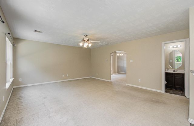 3414 Hunters Canyon, Baytown, TX 77521