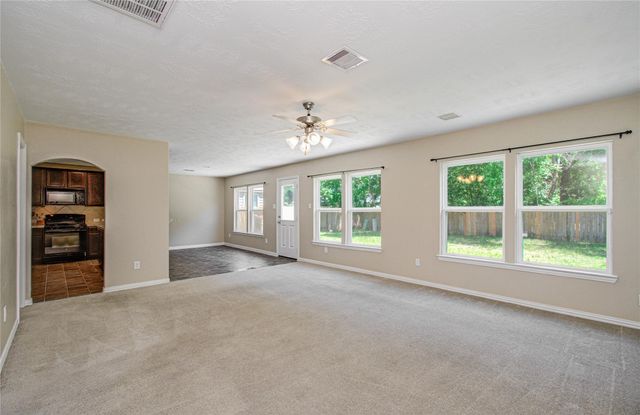 3414 Hunters Canyon, Baytown, TX 77521