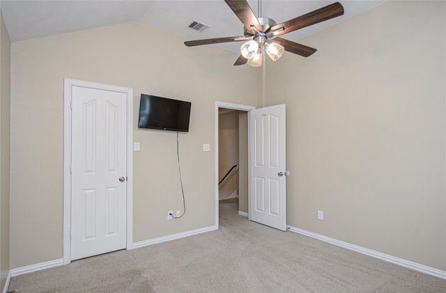 3414 Hunters Canyon, Baytown, TX 77521