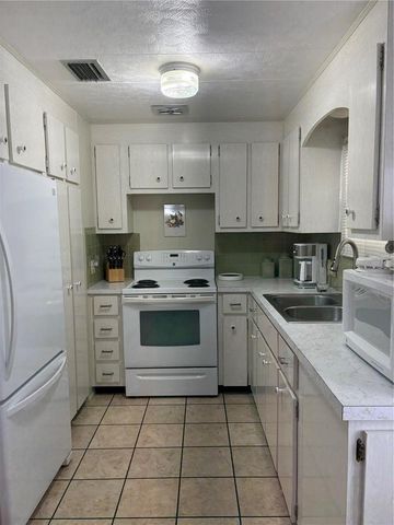 11144 101ST WAY 143, Largo, FL 33773