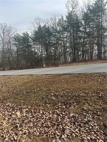 1527 Sierra Trace Road, Denton, NC 27239