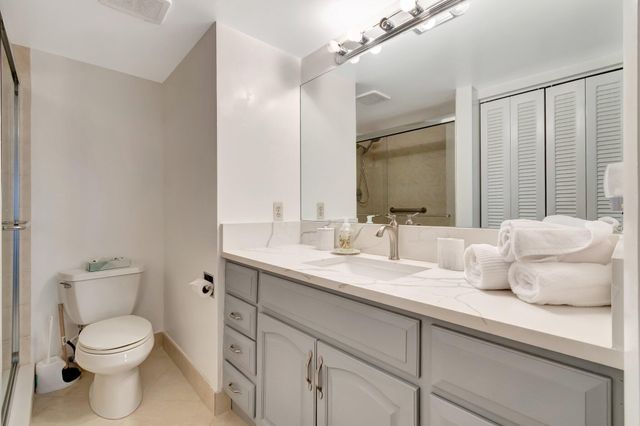 4049 Wolverton C, Boca Raton, FL 33434