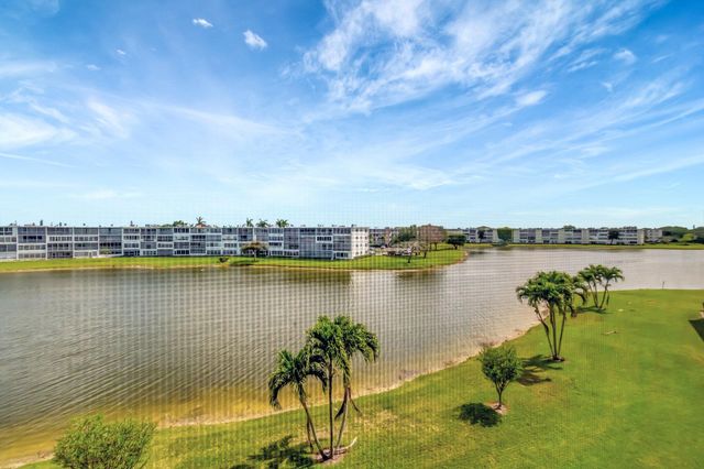 4049 Wolverton C, Boca Raton, FL 33434