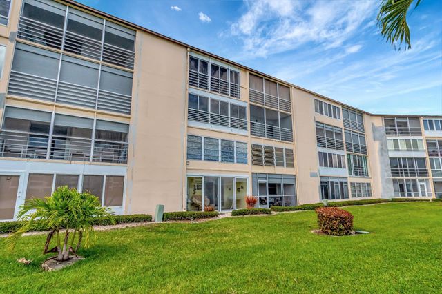 4049 Wolverton C, Boca Raton, FL 33434