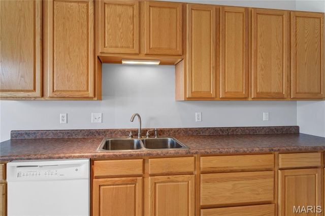 449 Prevot Avenue, St Charles, MO 63303