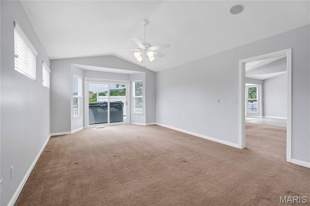 449 Prevot Avenue, St Charles, MO 63303