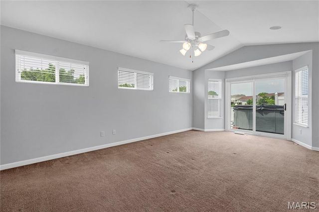 449 Prevot Avenue, St Charles, MO 63303